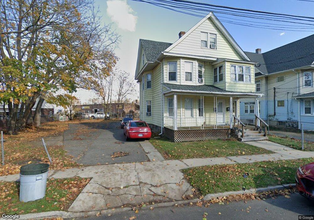 31 Avon St, Stratford, CT 06615 - photo 1