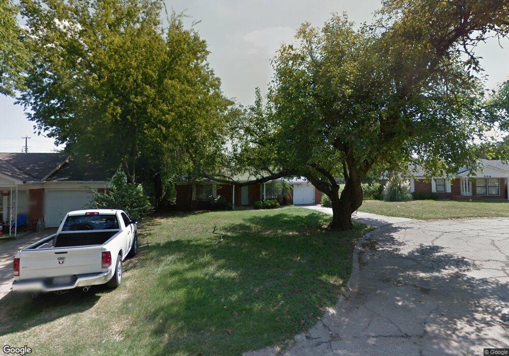 532 Oak St, Ardmore, OK 73401 - photo 1
