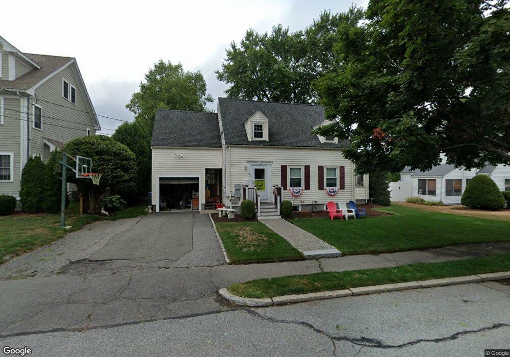 82 Canterbury Rd, Waltham, MA 02453 - photo 1