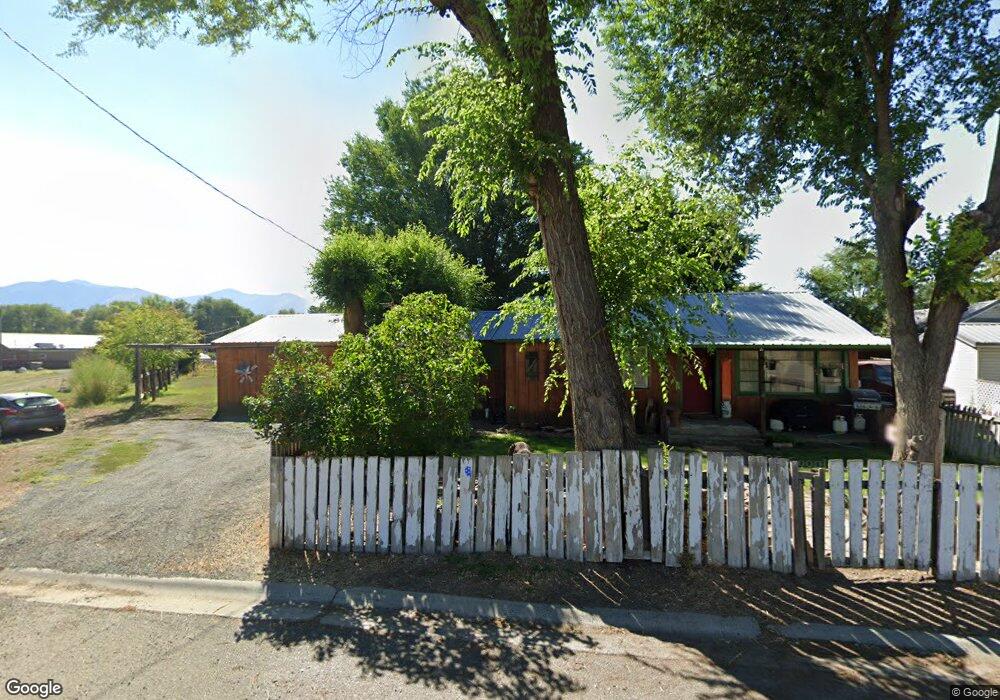 521 Cottonwood, Mount Vernon, OR 97865 - photo 1