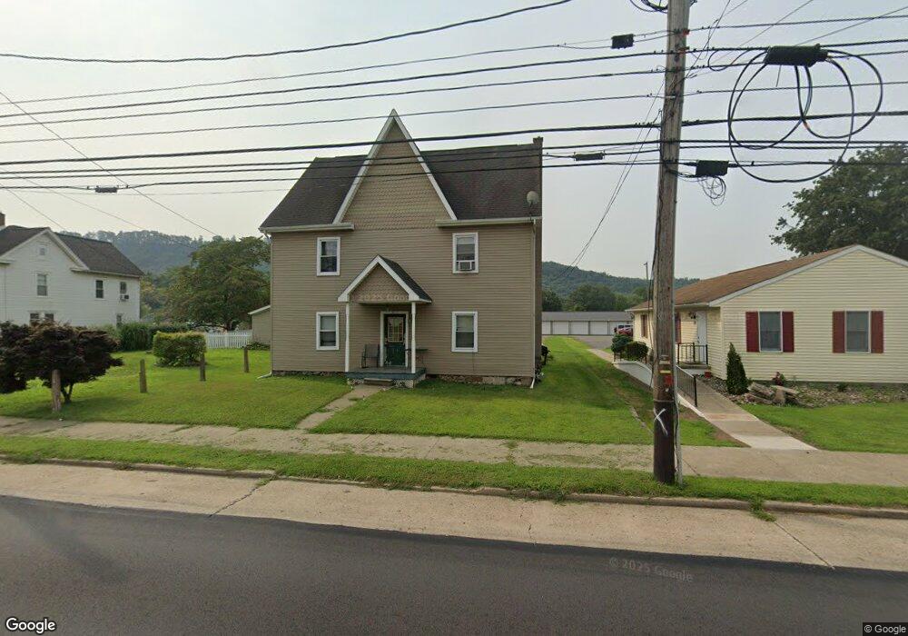 826 3rd St, Nescopeck, PA 18635 - photo 1