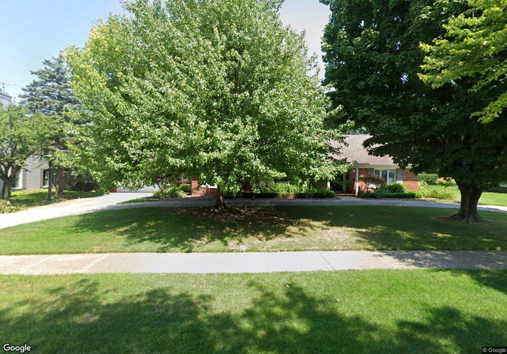 82 N Deeplands Rd, Grosse Pointe Shores, MI 48236 - photo 1