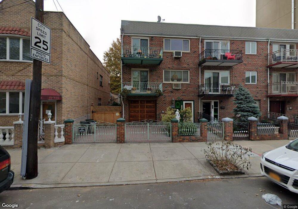 2511 35th St, Astoria, NY 11103 - photo 1