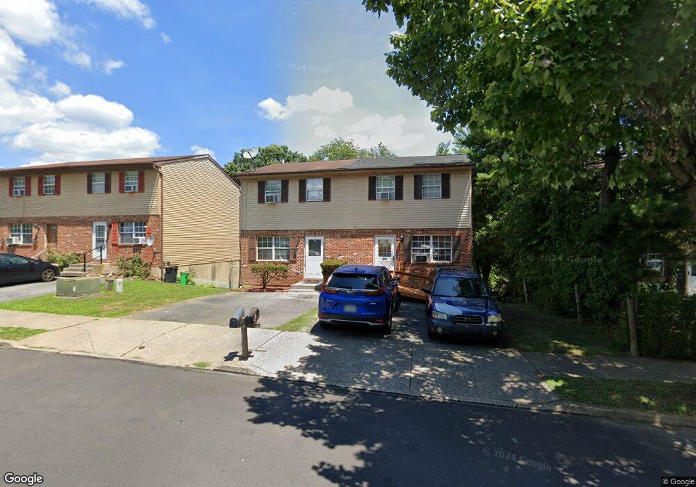 613 S Front St, Allentown, PA 18103 - photo 1