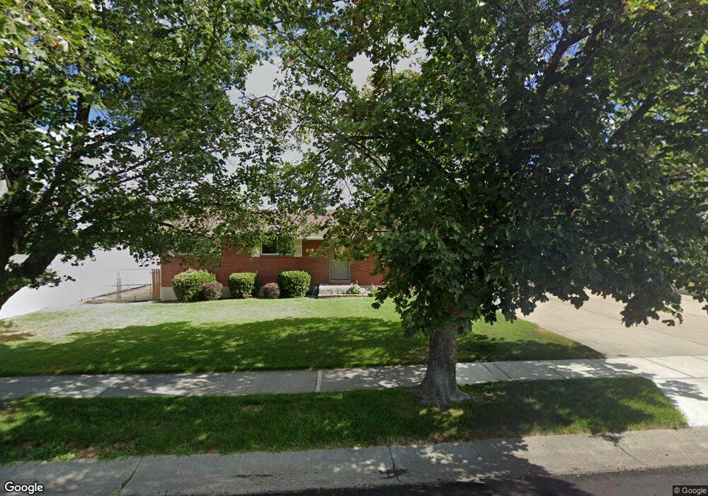 813 Raintree Ave, Sandy, UT 84094 - photo 1