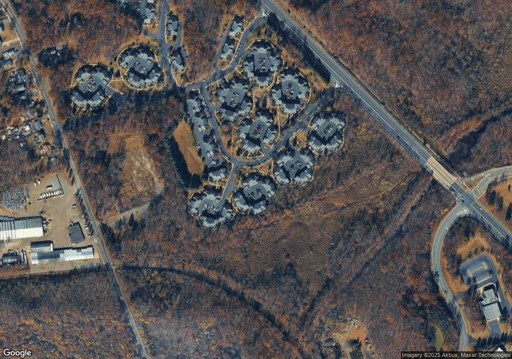 40 Magnolia Ct, Monmouth Junction, NJ 08852 - photo 1