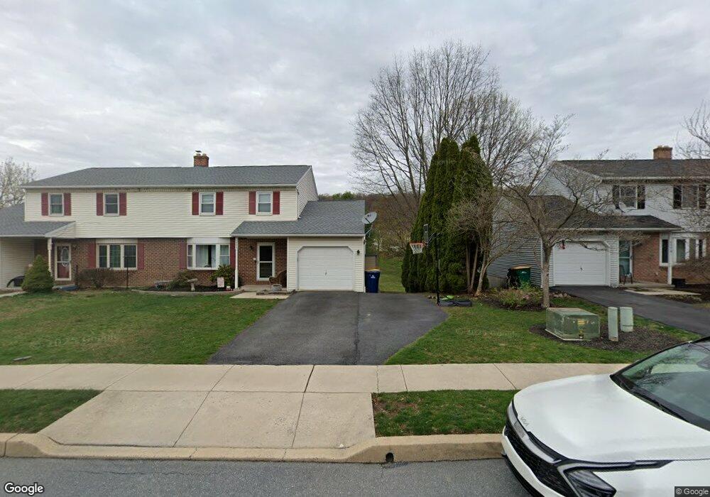 1775 Acorn Dr, Reading, PA 19608 - photo 1