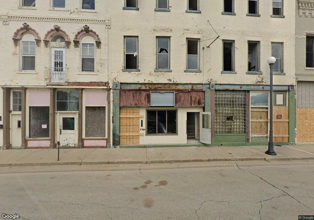 119 S Sangamon St, Lincoln, IL 62656 - photo 1