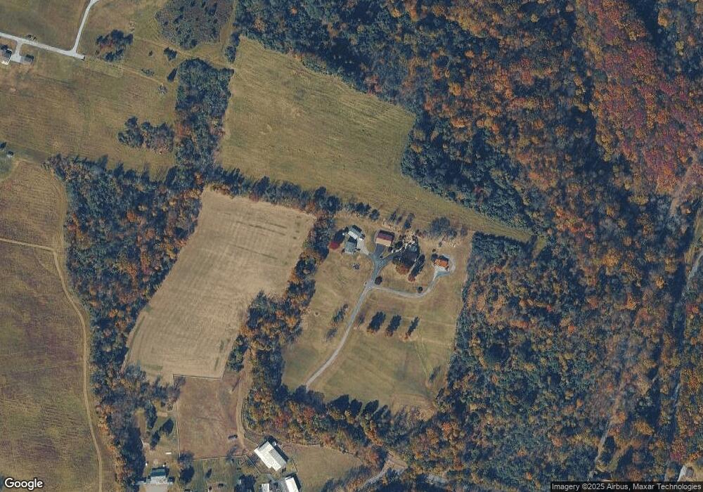 32 Summit Ln, Boyertown, PA 19512 - photo 1