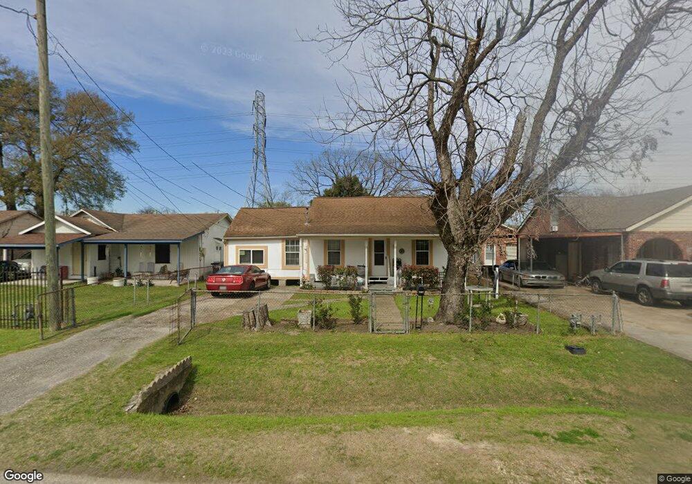 2407 Creston Dr, Houston, TX 77026 - photo 1