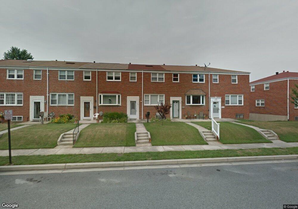 952 Circle Dr, Halethorpe, MD 21227 - photo 1