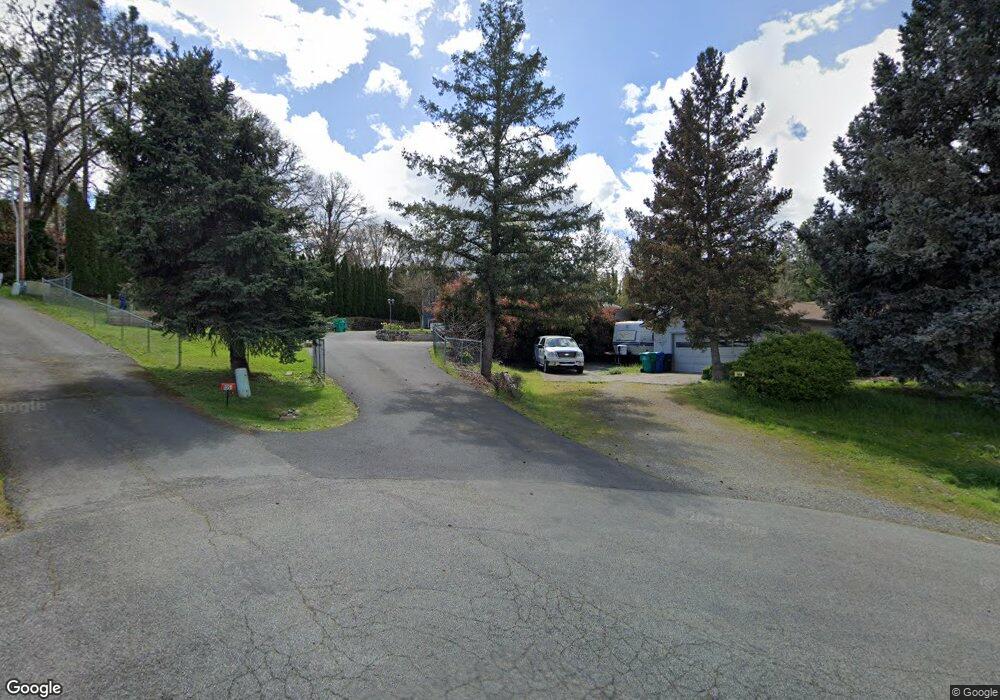 210 Swarthout Cir, Grants Pass, OR 97527 - photo 1