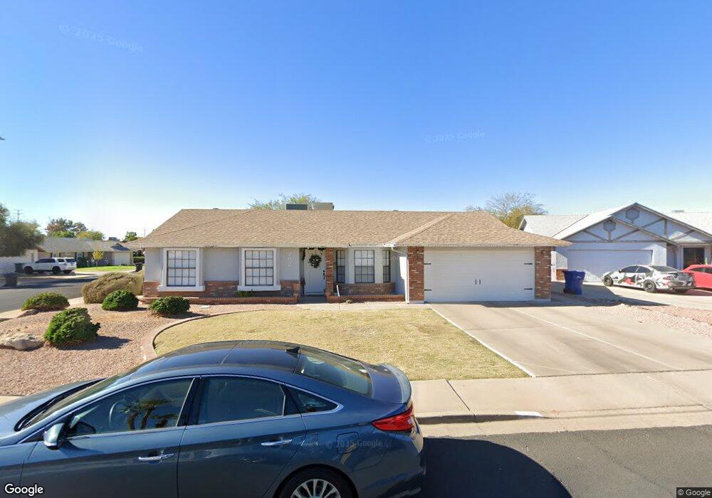 702 N Norfolk Cir, Mesa, AZ 85205 - photo 1