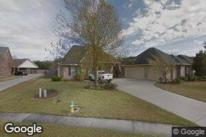 734 N Brusly Oaks Dr, Brusly, LA 70719