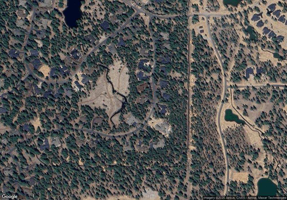 56240 Trailmere Cir, Bend, OR 97707 - photo 1