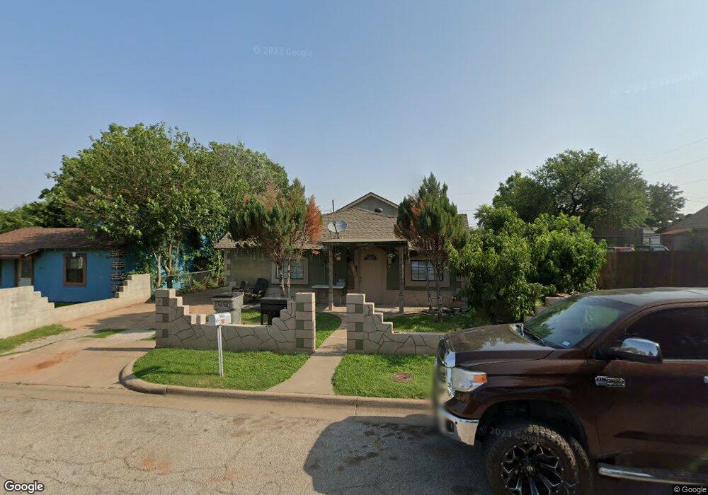 1206 33rd St, Wichita Falls, TX 76302 - photo 1