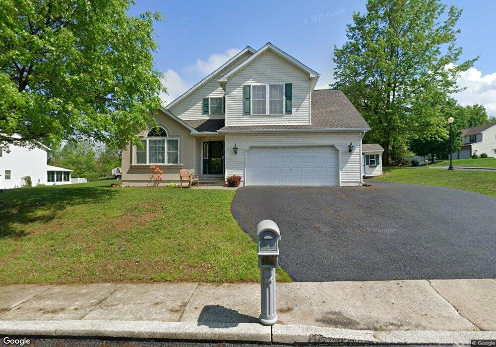 103 Karen Ct, Shoemakersville, PA 19555 - photo 1