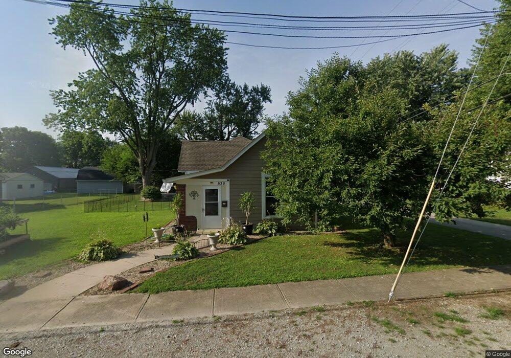 639 Walnut St, Whiteland, IN 46184 - photo 1