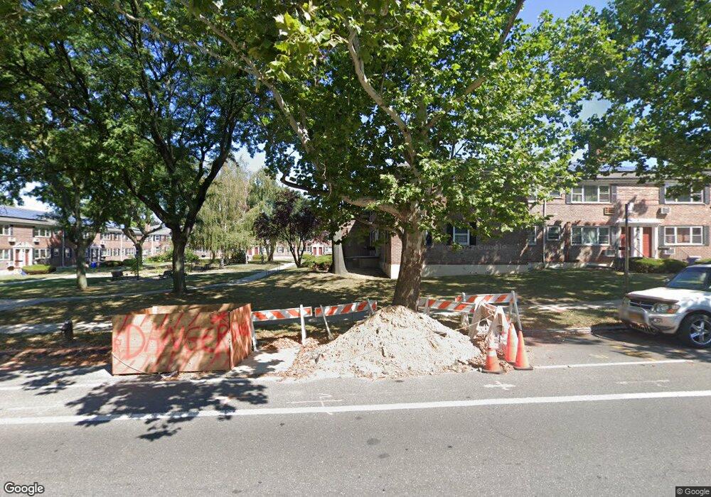 15271 Jewel Ave, Flushing, NY 11367 - photo 1