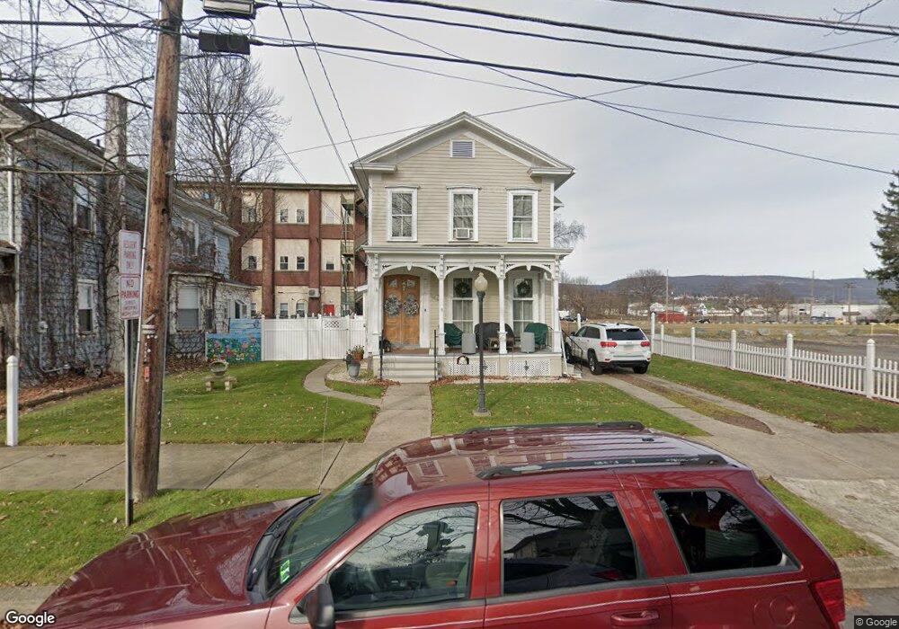 258 Chestnut Ave, Kingston, PA 18704 - photo 1