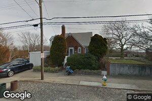 60 Mineola Ave, Point Lookout, NY 11569