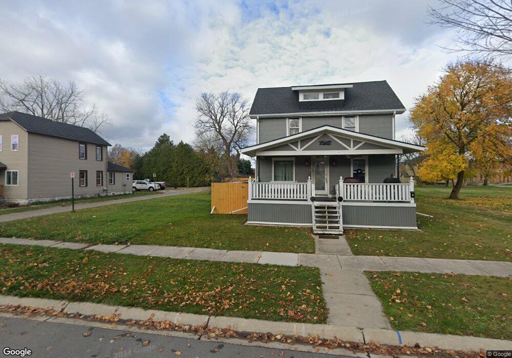 917 Howard St, Port Huron, MI 48060 - photo 1