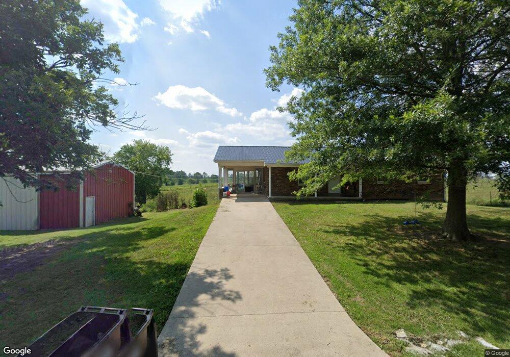 488 Davenport Rd, Harrodsburg, KY 40330 - photo 1