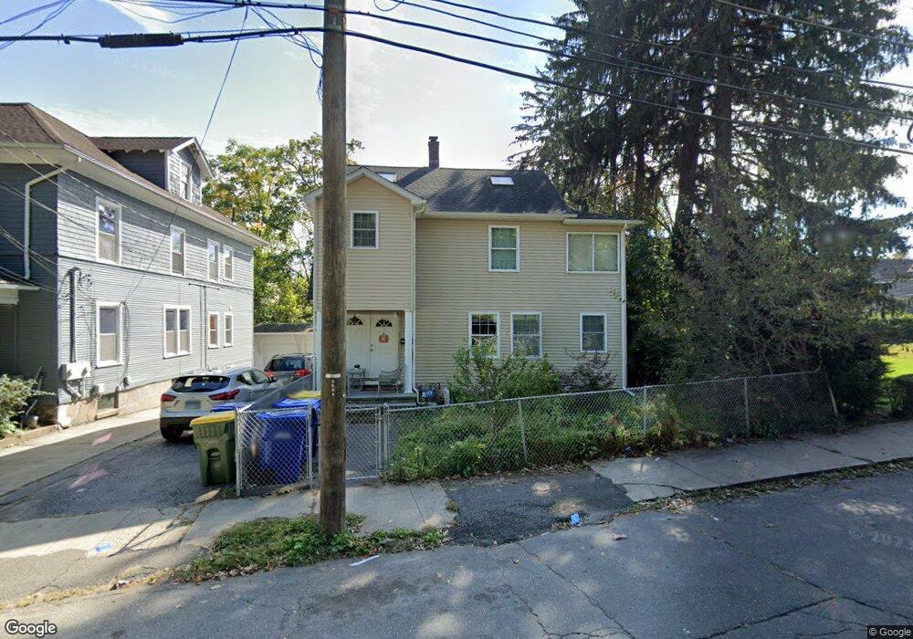 310 Pine St, Waterbury, CT 06704 - photo 1