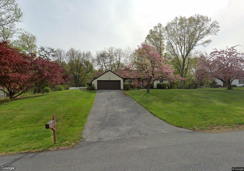 2200 Parker Ln, Yorktown Heights, NY 10598 - photo 1