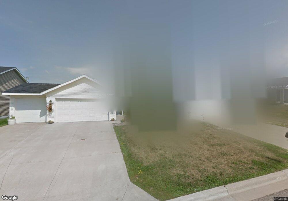 571 19th St, Zumbrota, MN 55992 - photo 1