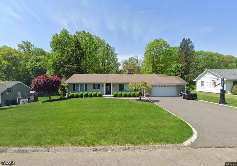 19 Sally Ann Dr, Trumbull, CT 06611 - photo 1