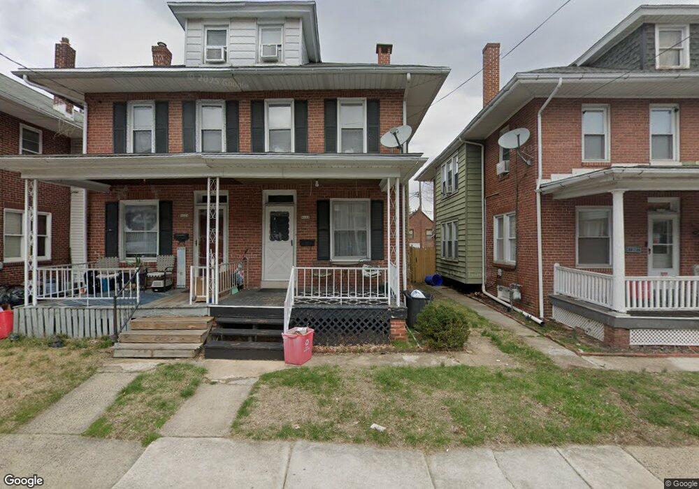 2523 Grant St, Reading, PA 19606 - photo 1
