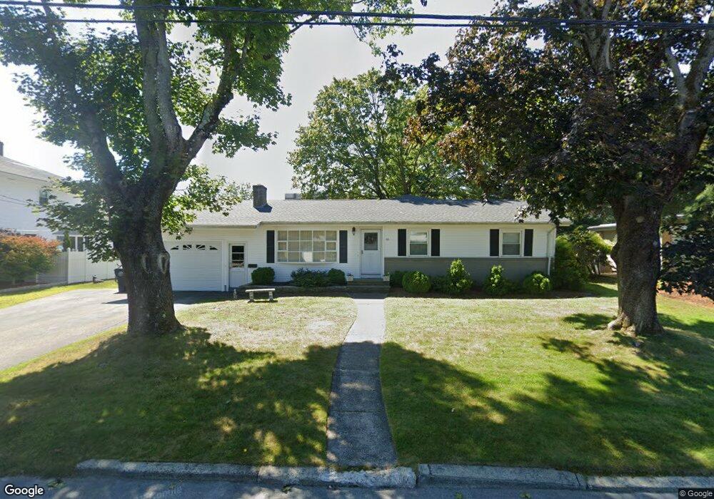 32 Belvedere Dr, Cranston, RI 02920 - photo 1