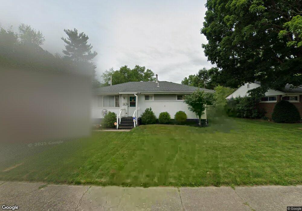 588 Sutton Dr, Xenia, OH 45385 - photo 1