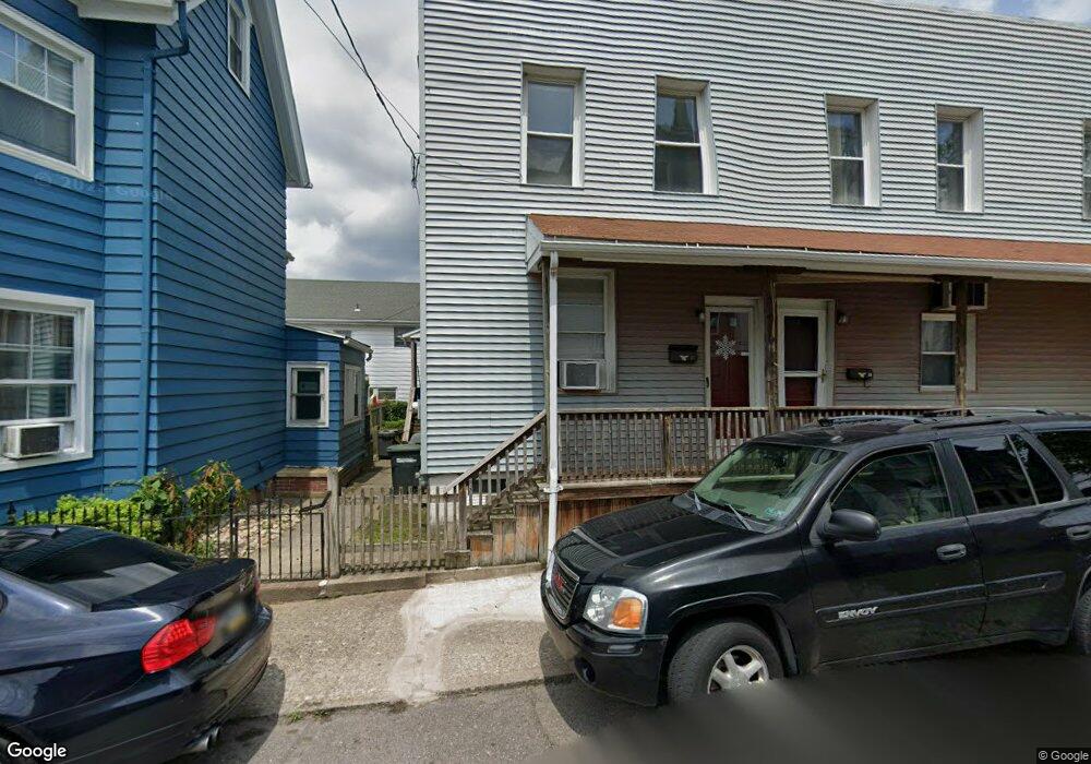21 W Chapel St, Hazleton, PA 18201 - photo 1