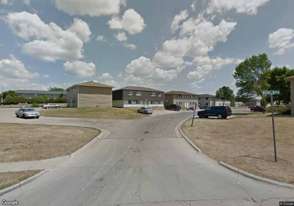 3954 21st Avenue Place SW unit 4, Cedar Rapids, IA 52404 - photo 1