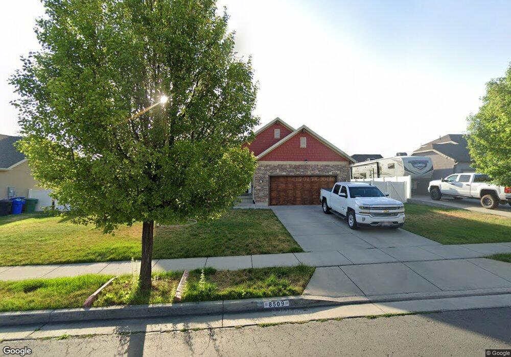 8509 S Wind Caves Ln, West Jordan, UT 84081 - photo 1