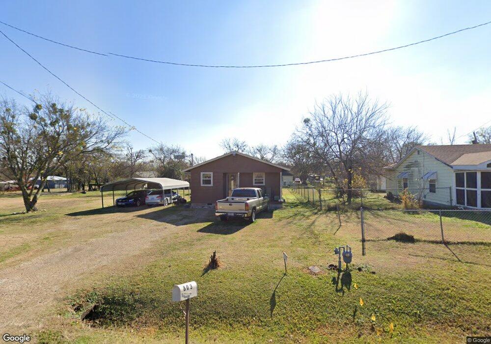 803 E Denton St, Ennis, TX 75119 - photo 1