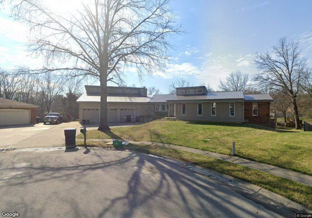 3816 Pine Creek Cir, New Albany, IN 47150 - photo 1