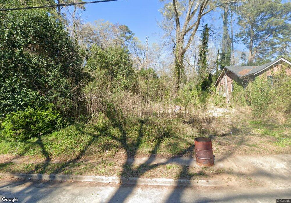 988 Curry Place, Macon, GA 31211 - photo 1