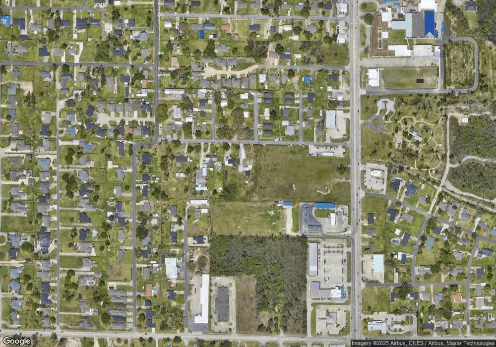 1921 Thorn Rd, Lake Charles, LA 70605 - photo 1