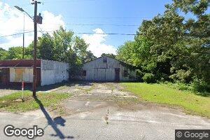 300 Calhoun St, Bethune, SC 29009