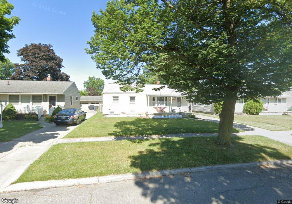 5061 Sandra Dr, Toledo, OH 43613 - photo 1