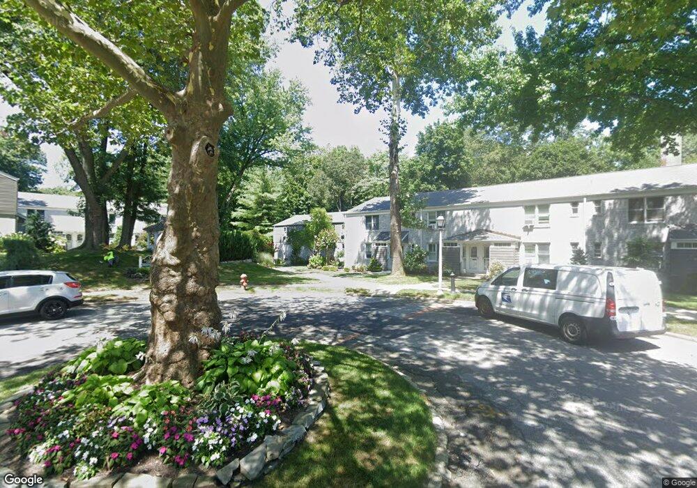 62 Glen Keith Rd unit L, Glen Cove, NY 11542 - photo 1