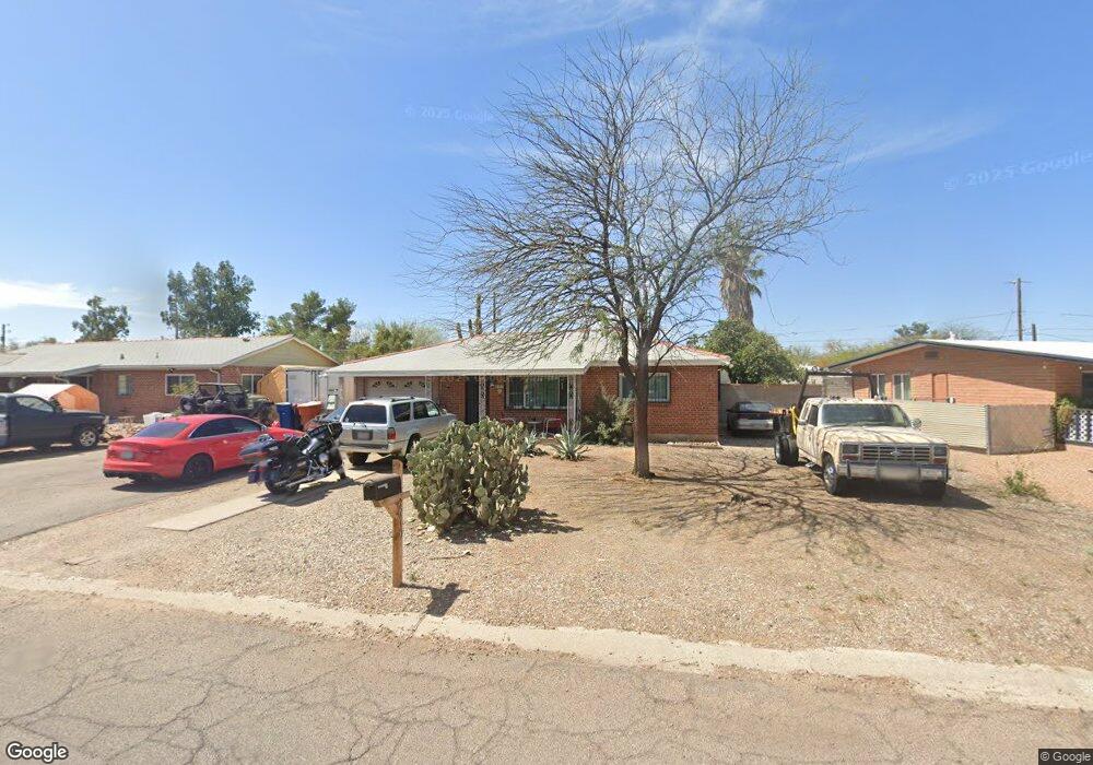 4410 E La Jolla Cir, Tucson, AZ 85711 - photo 1