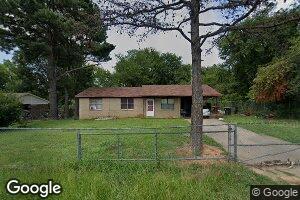 206 Clark Ave, Pocola, OK 74902