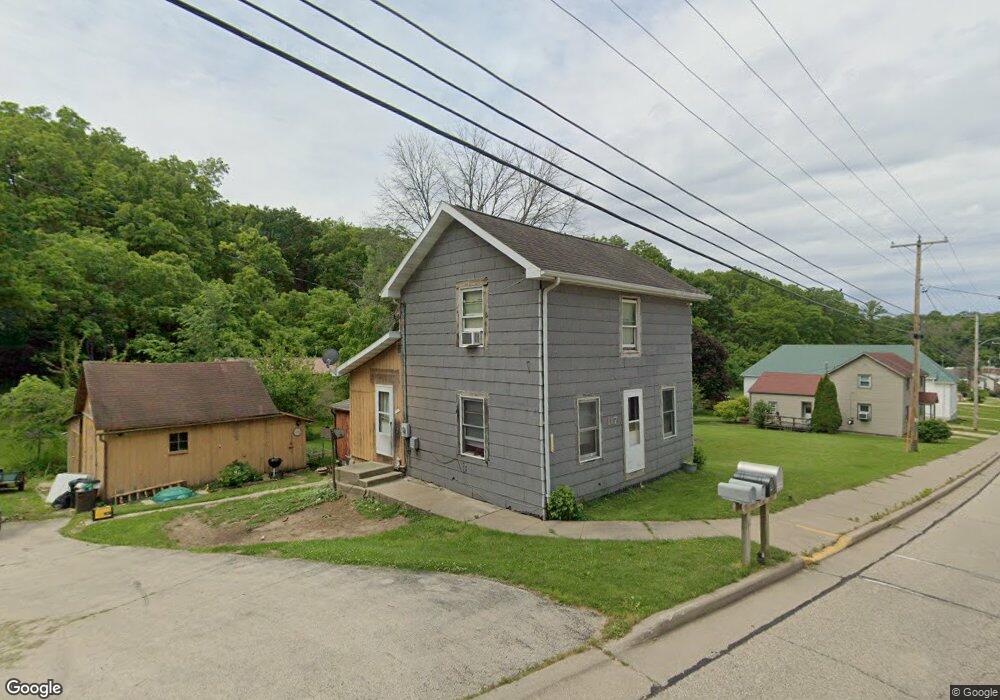 117 East St, Potosi, WI 53820 - photo 1