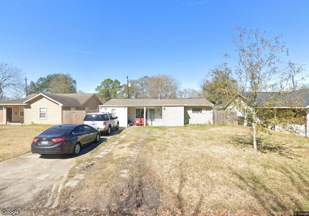 7743 Greenstone St, Houston, TX 77087 - photo 1