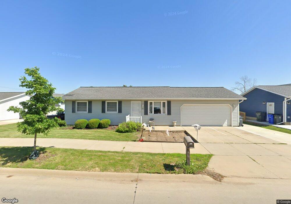 3326 33rd Ave SW, Cedar Rapids, IA 52404 - photo 1
