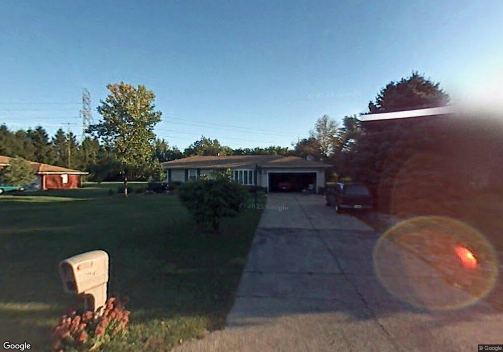 232 W Curtis Dr, La Porte, IN 46350 - photo 1